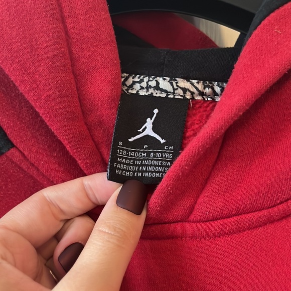 Air Jordan kid’s hoodie - Picture 3 of 6